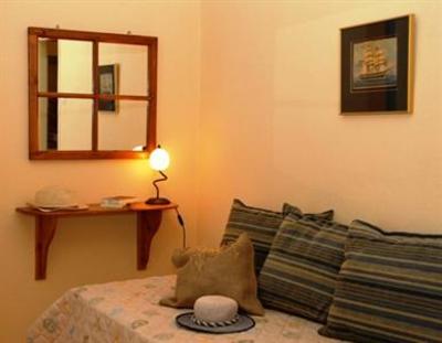 фото отеля Zorbas Apartments at Limnos Beach
