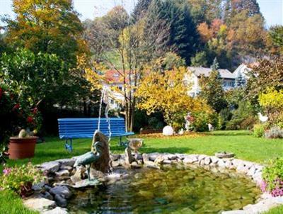 фото отеля Hotel-Restaurant Rebstock Buehlertal