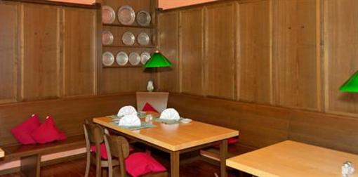 фото отеля Hotel Oberschwaebischer Hof Schwendi