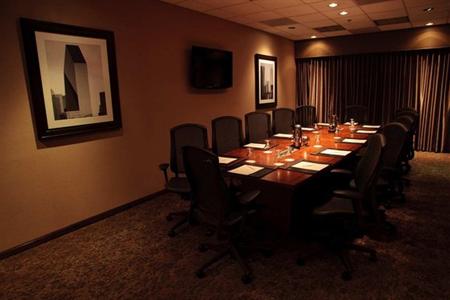 фото отеля Embassy Suites Hotel DFW Airport North/Outdoor World