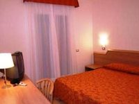 Hotel 2 Mari