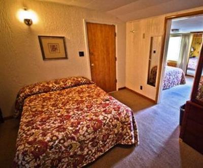 фото отеля Kirkwood Lodge