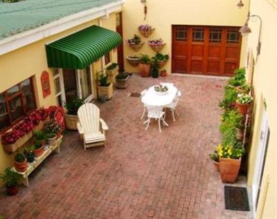 фото отеля Elephant Rock Guesthouse