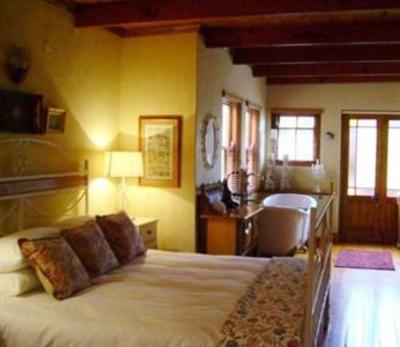 фото отеля Elephant Rock Guesthouse