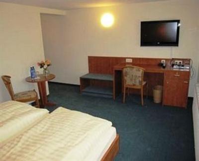 фото отеля Weserlounge Hotel Garni Hessisch Oldendorf