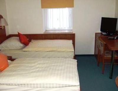 фото отеля Weserlounge Hotel Garni Hessisch Oldendorf