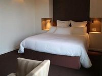 Hotel Restaurant Iroko Montceau-les-Mines