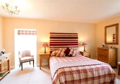 фото отеля Craigroyston House and Lodge