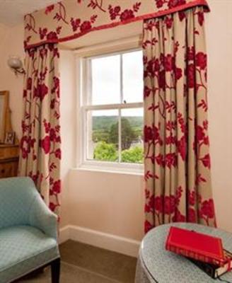 фото отеля Craigroyston House and Lodge