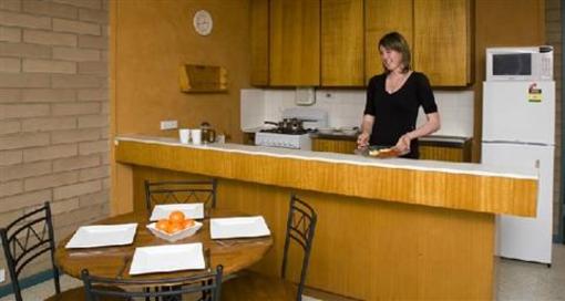фото отеля Hillsview Apartments