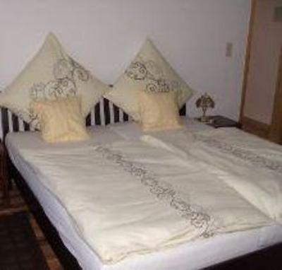 фото отеля Hotel Garni Westend