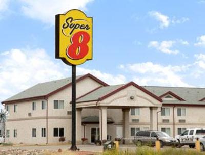 фото отеля Super 8 Motel Kindersley
