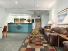 фото отеля Super 8 Motel Kindersley