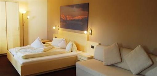 фото отеля Hotel Gissbach