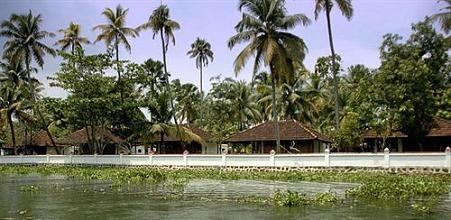 фото отеля Coconut Lagoon