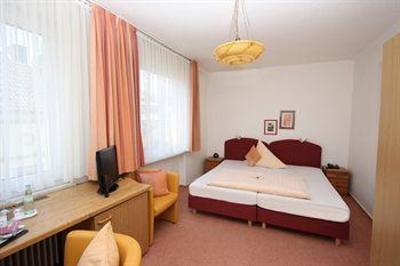 фото отеля Hotel Haus Hindenburg