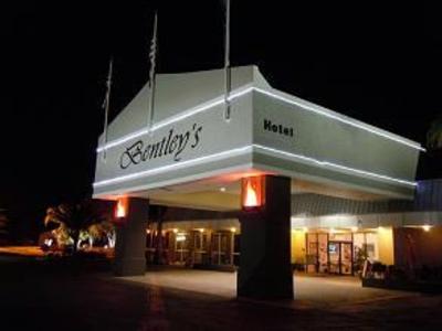 фото отеля Bentley's Resort Hotel