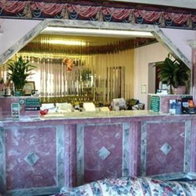 фото отеля Western Inn Express