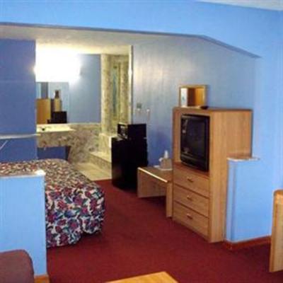 фото отеля Western Inn Express