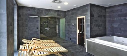 фото отеля Hotel Fabrika