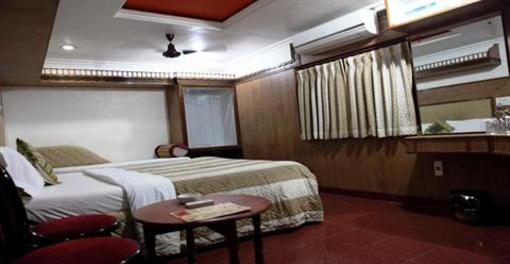 фото отеля Nandhini Palace