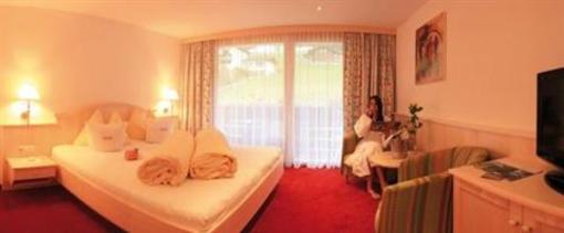 фото отеля Hotel Silbertal