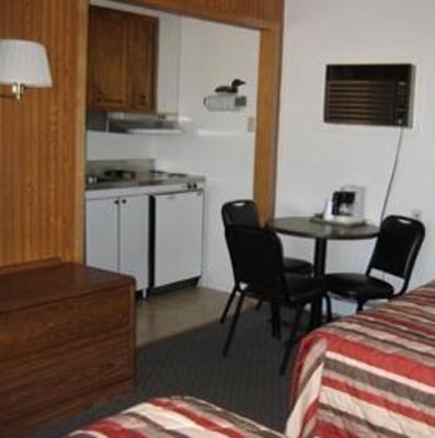 фото отеля Budget Host Inn Detroit Lakes