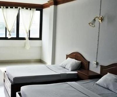 фото отеля Yong Dee Apartment