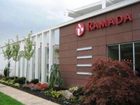 фото отеля Ramada Inn & Suites of Rockville Centre