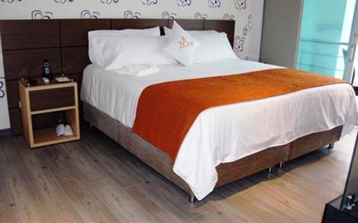 фото отеля ZiOne Hotel