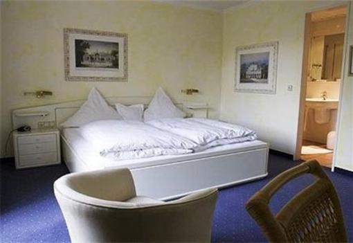 фото отеля Hotel Alt Vellern Beckum