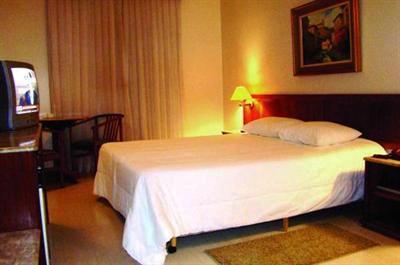 фото отеля Hotel Carlton Plaza