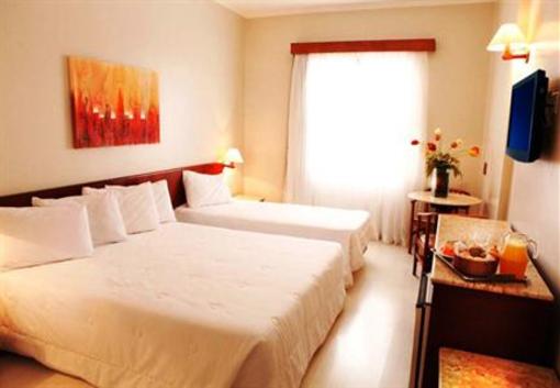 фото отеля Hotel Carlton Plaza