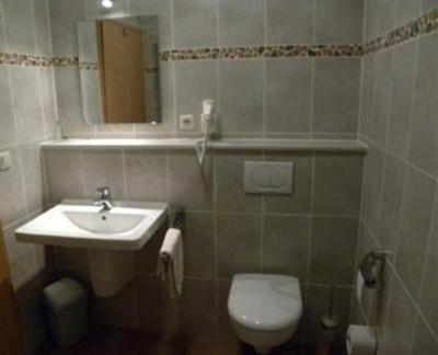фото отеля Thuringer Hof Wildeck