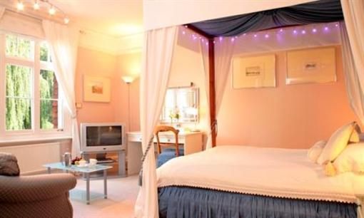 фото отеля Fallowfields Country House Hotel Kingston Bagpuize