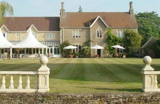 фото отеля Fallowfields Country House Hotel Kingston Bagpuize
