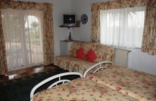 фото отеля Vila Boavista Guest House Lagos