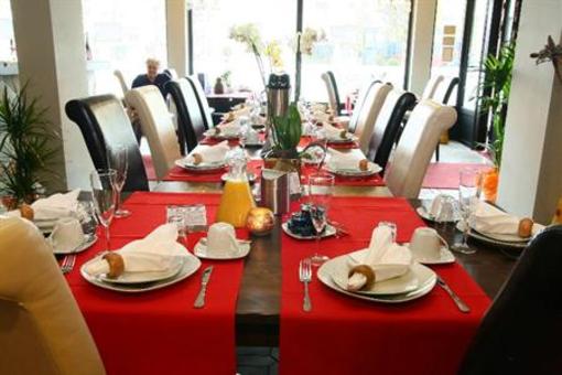 фото отеля Hotel Huss