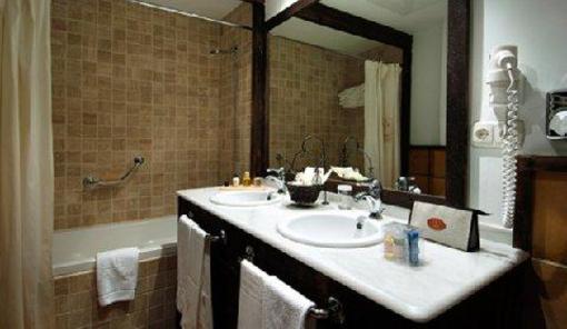 фото отеля Hotel Vincci Seleccion Rumaykiyya Monachil