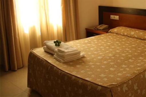 фото отеля Hotel Blanco y Verde