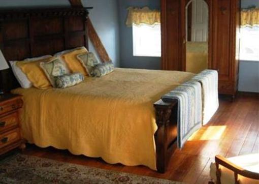 фото отеля Black Horse Inn Sherrill