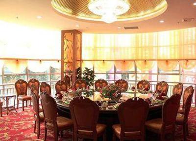фото отеля Qianqiu Holiday Hotel