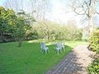 фото отеля Olde Moat House Ivychurch