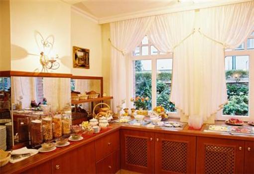 фото отеля Hotel Imperial Binz