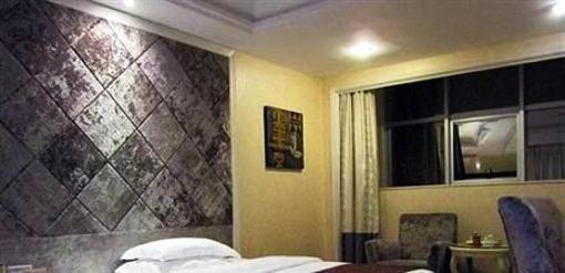 фото отеля Huangguan Holiday Hotel
