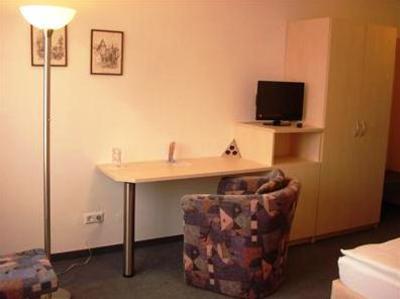 фото отеля Hotel Am Bad Esslingen am Neckar