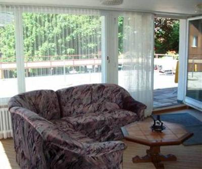 фото отеля Adrenalin Backpackers Hostel