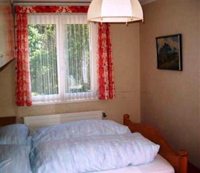 фото отеля Adrenalin Backpackers Hostel