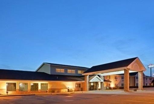фото отеля AmericInn Hayward