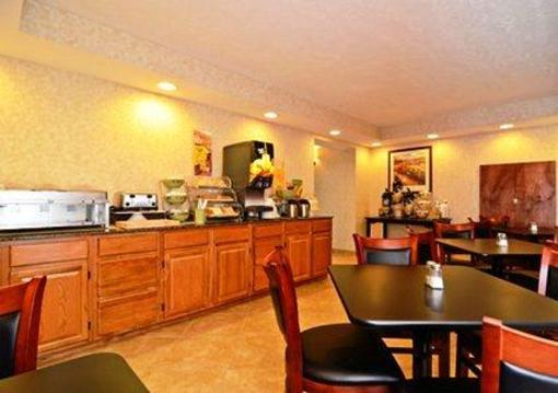 фото отеля Quality Inn Cave City